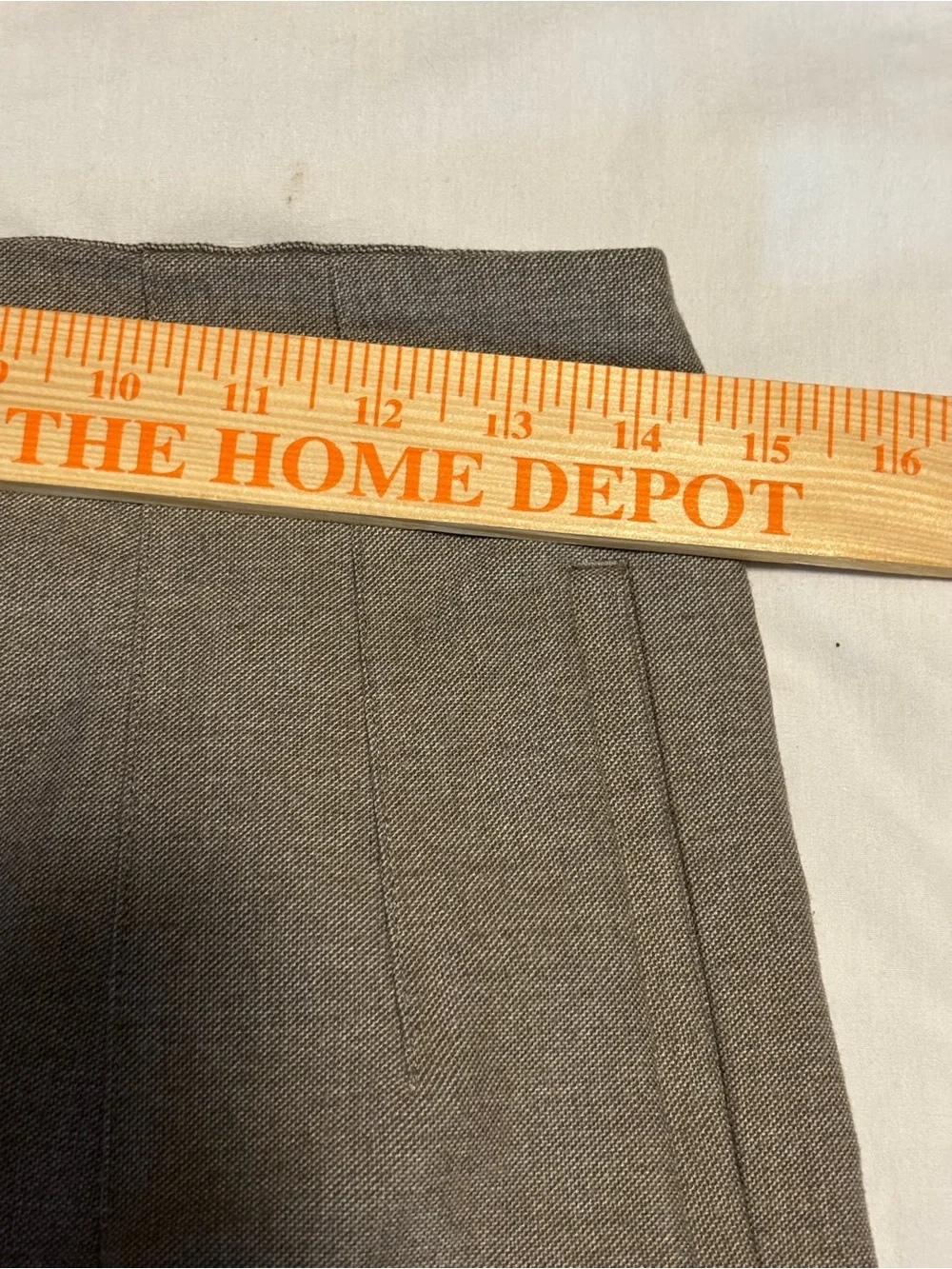 Zara Women’s Medium High Waisted Straight Leg Pleated Dress Pants Gray